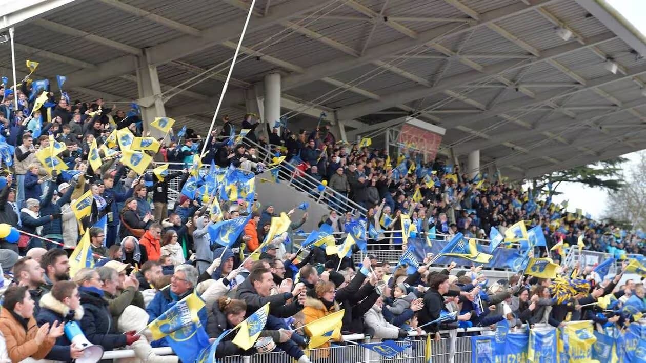 Une soirée au stade Henry Jeanne